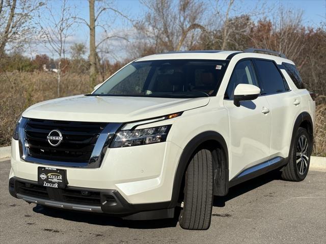 used 2023 Nissan Pathfinder car, priced at $39,098