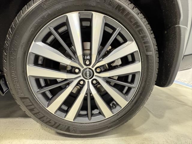 used 2022 Nissan Pathfinder car, priced at $35,731