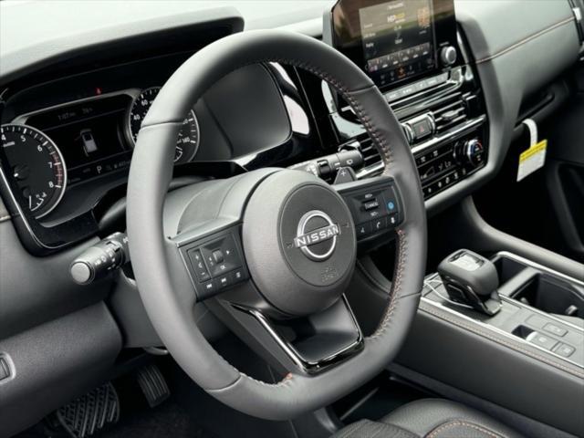 new 2025 Nissan Pathfinder car, priced at $39,997