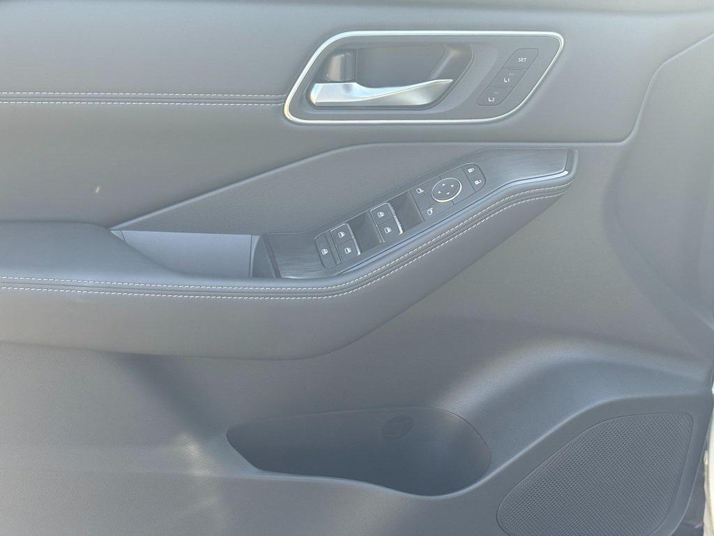 new 2026 Nissan Rogue car, priced at $41,205