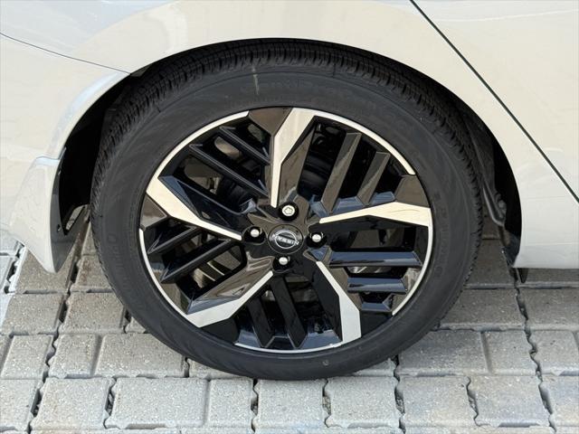 new 2025 Nissan Versa car, priced at $19,297