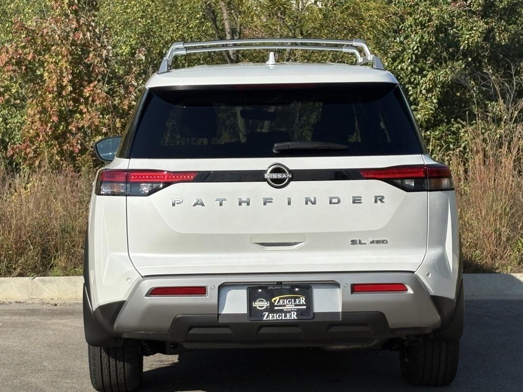 new 2025 Nissan Pathfinder car, priced at $37,797