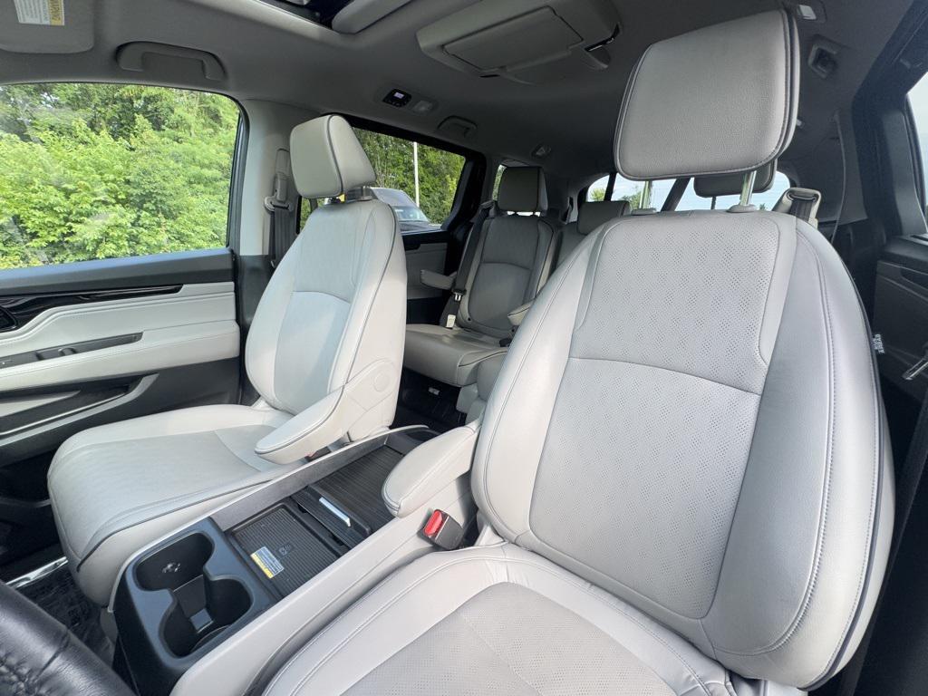 used 2023 Honda Odyssey car, priced at $41,399