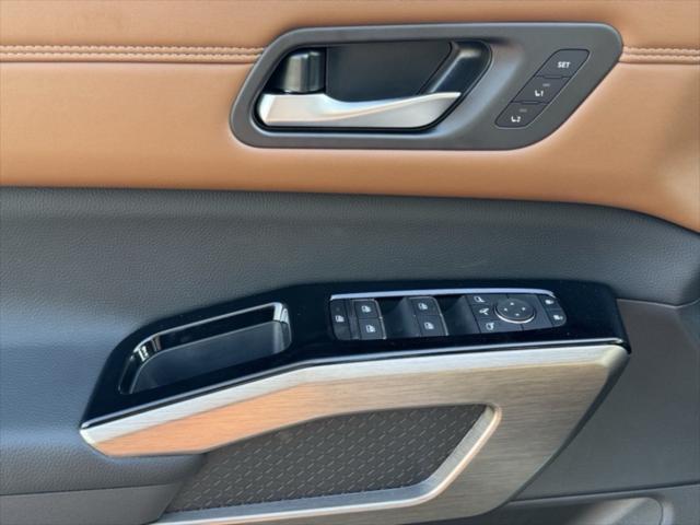 new 2025 Nissan Pathfinder car, priced at $48,897