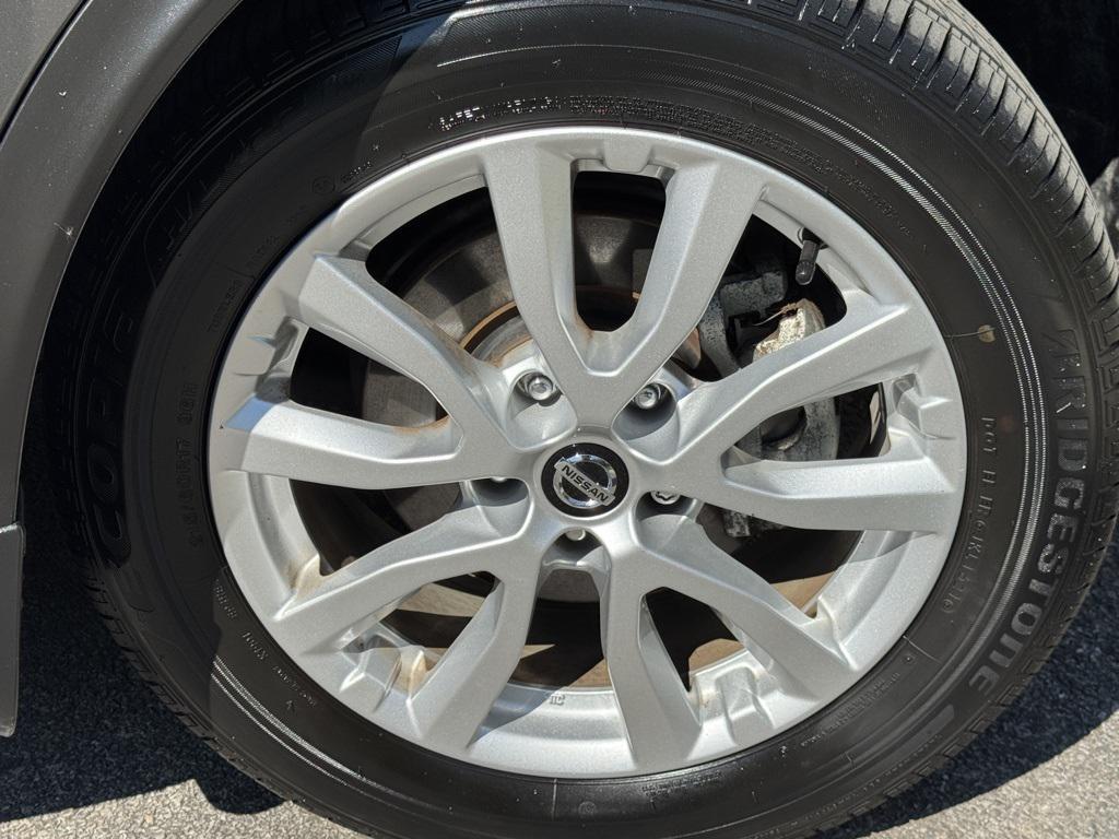 used 2021 Nissan Rogue Sport car, priced at $20,240
