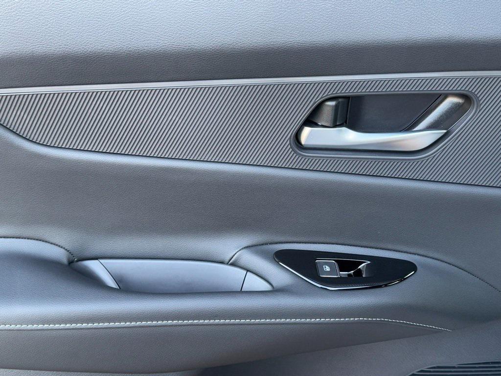 new 2025 Nissan Murano car, priced at $40,497