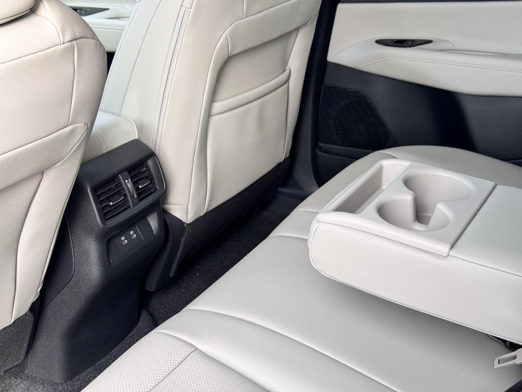 new 2026 Nissan Murano car, priced at $45,397