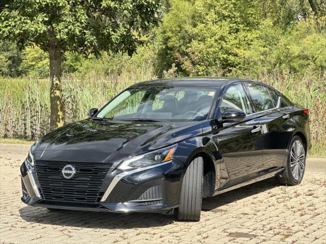 used 2023 Nissan Altima car, priced at $22,444