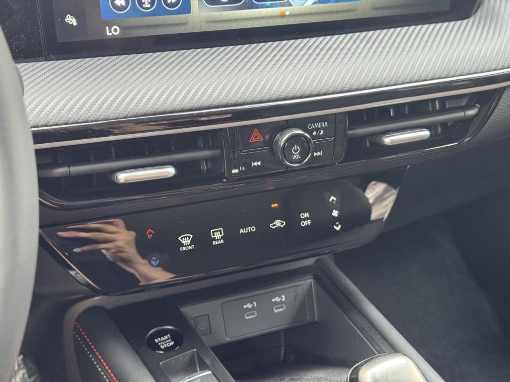 new 2025 Nissan Kicks car, priced at $22,997