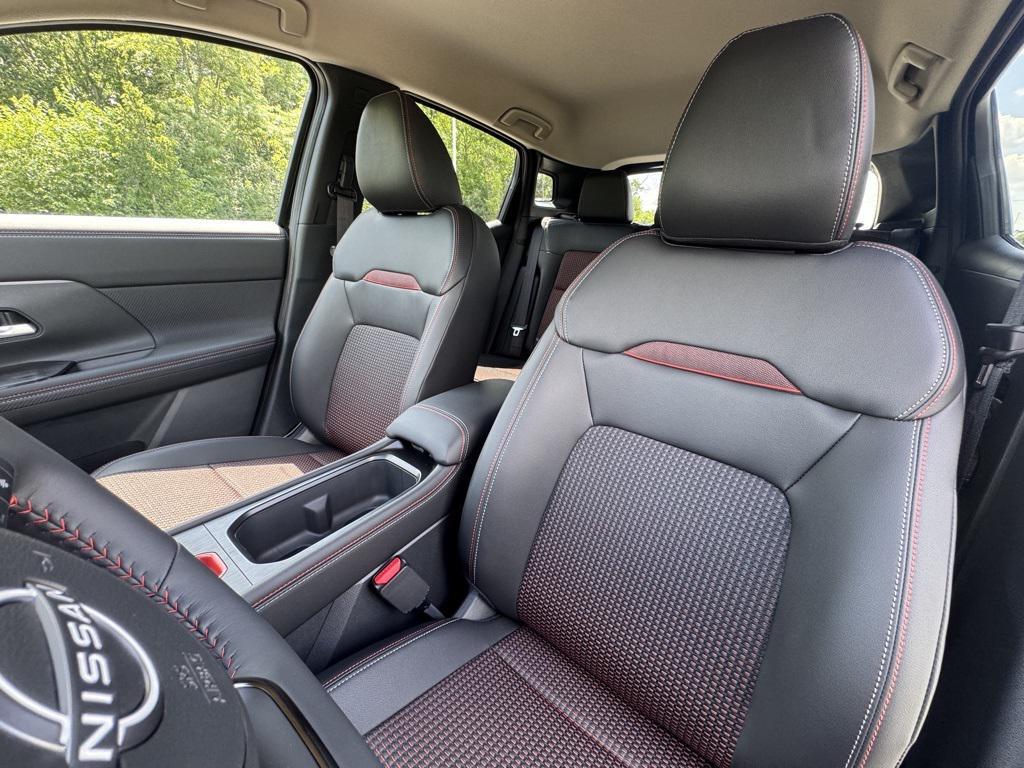 new 2025 Nissan Kicks car, priced at $22,997