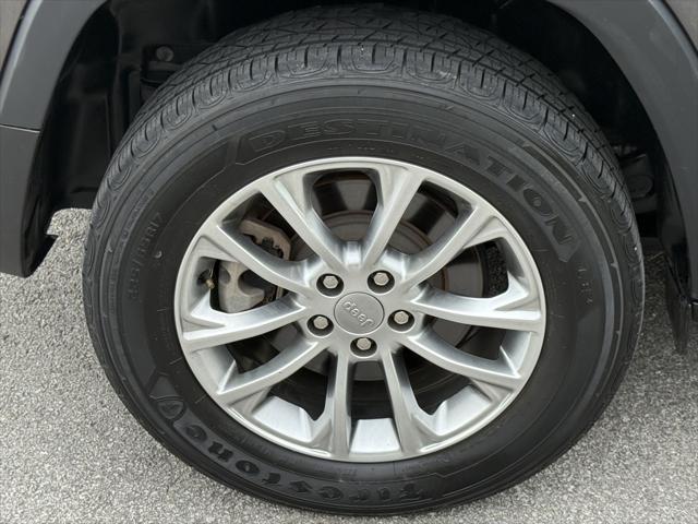 used 2022 Jeep Cherokee car, priced at $22,850