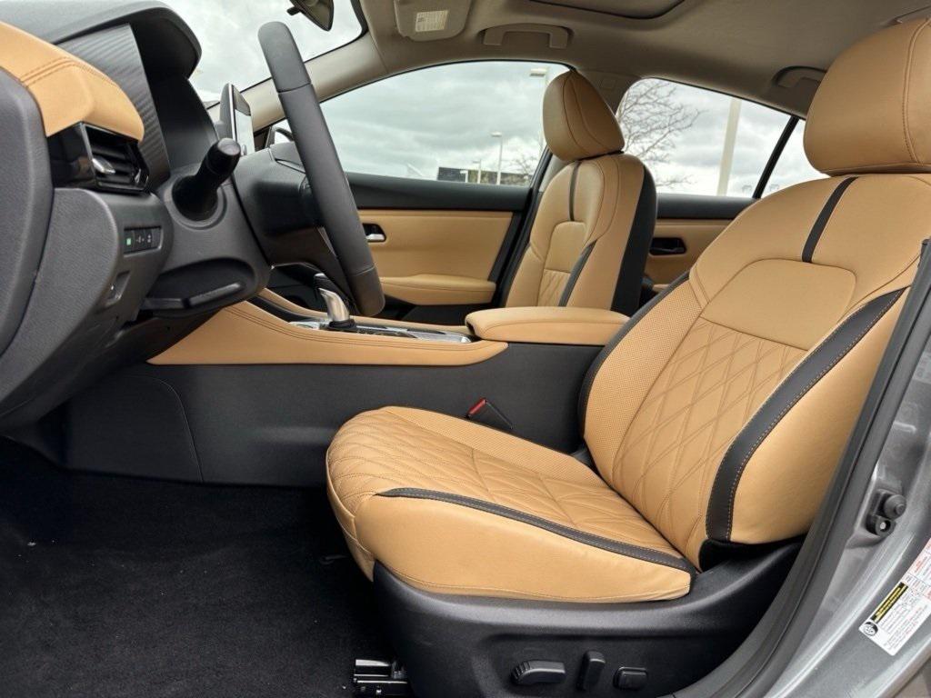 new 2025 Nissan Sentra car, priced at $23,997