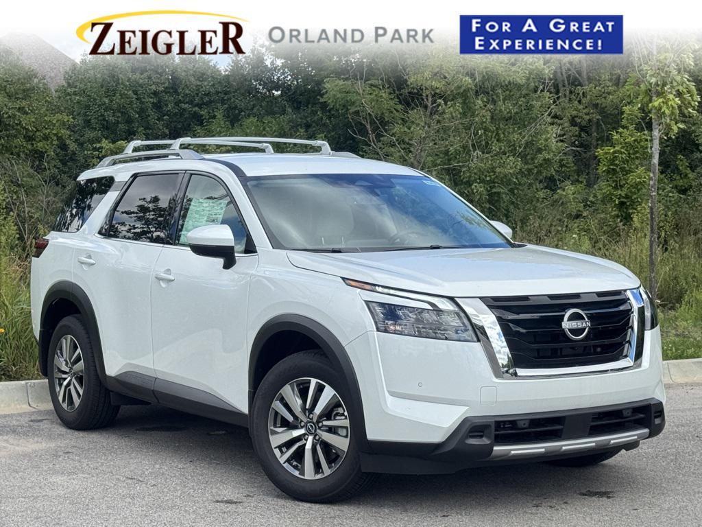 new 2025 Nissan Pathfinder car, priced at $43,597