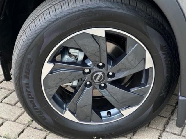 new 2025 Nissan Rogue car, priced at $28,997