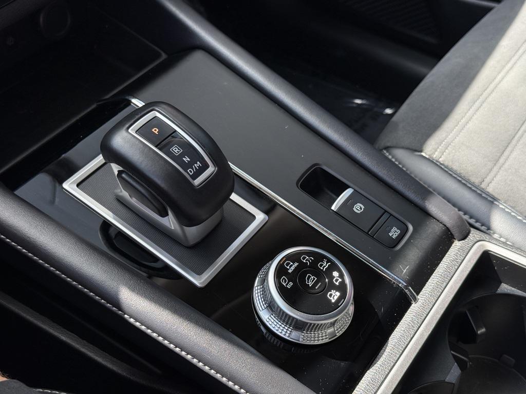 used 2024 Mitsubishi Outlander car, priced at $23,355