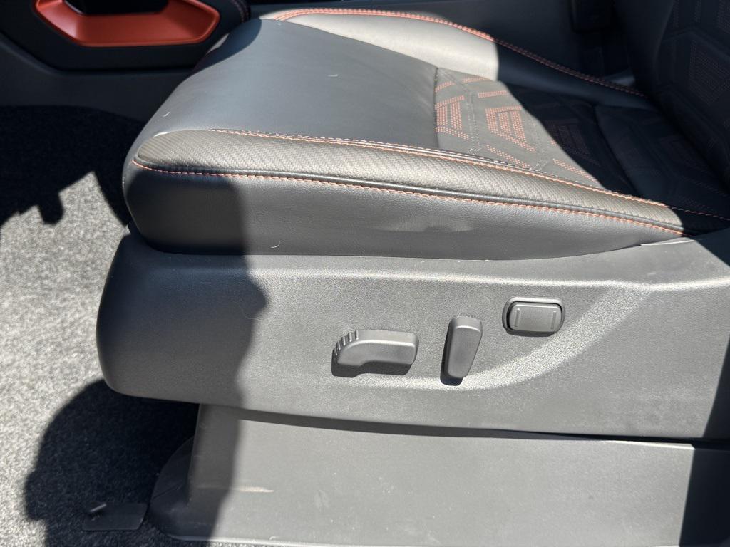 new 2025 Nissan Frontier car, priced at $44,197