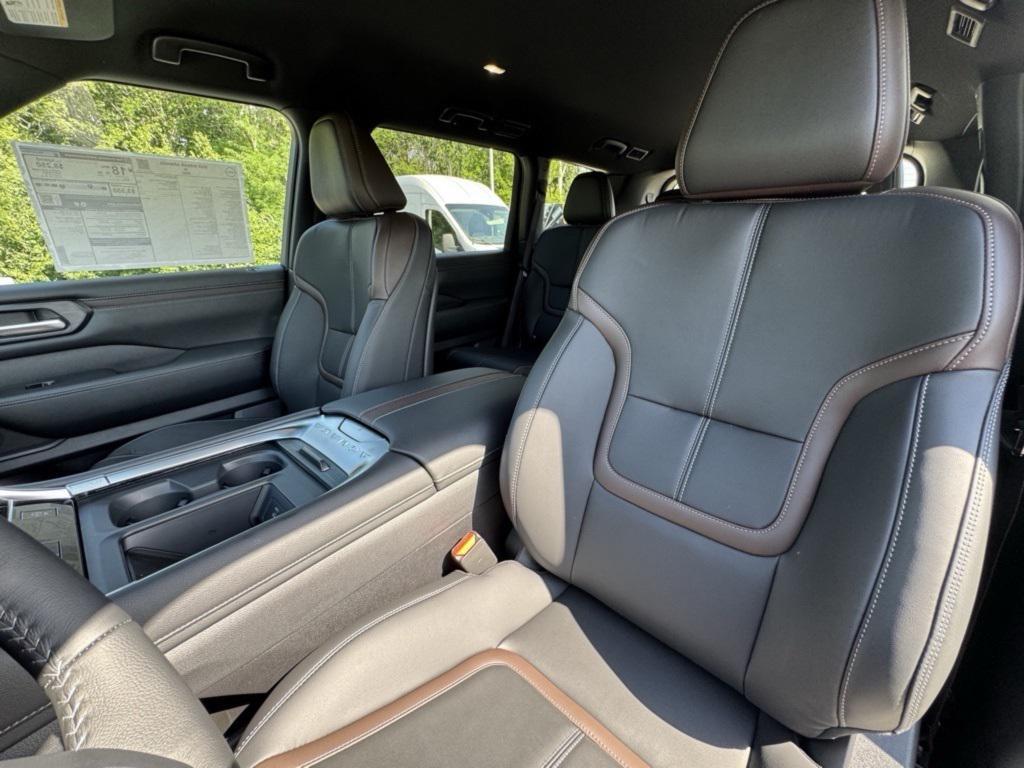 new 2025 Nissan Armada car, priced at $64,797