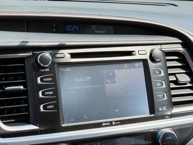 used 2015 Toyota Highlander car, priced at $20,299