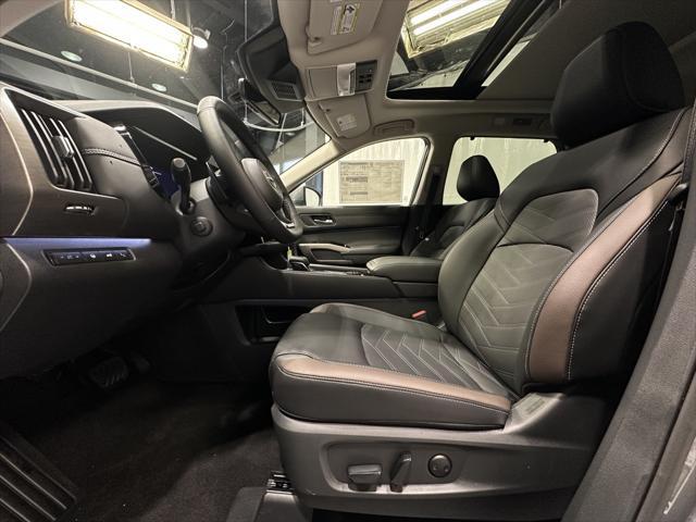 new 2025 Nissan Pathfinder car, priced at $54,655