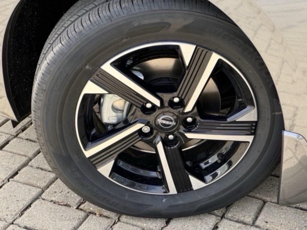 new 2025 Nissan Sentra car, priced at $21,997