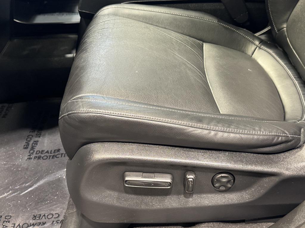 used 2023 Honda Odyssey car, priced at $32,443