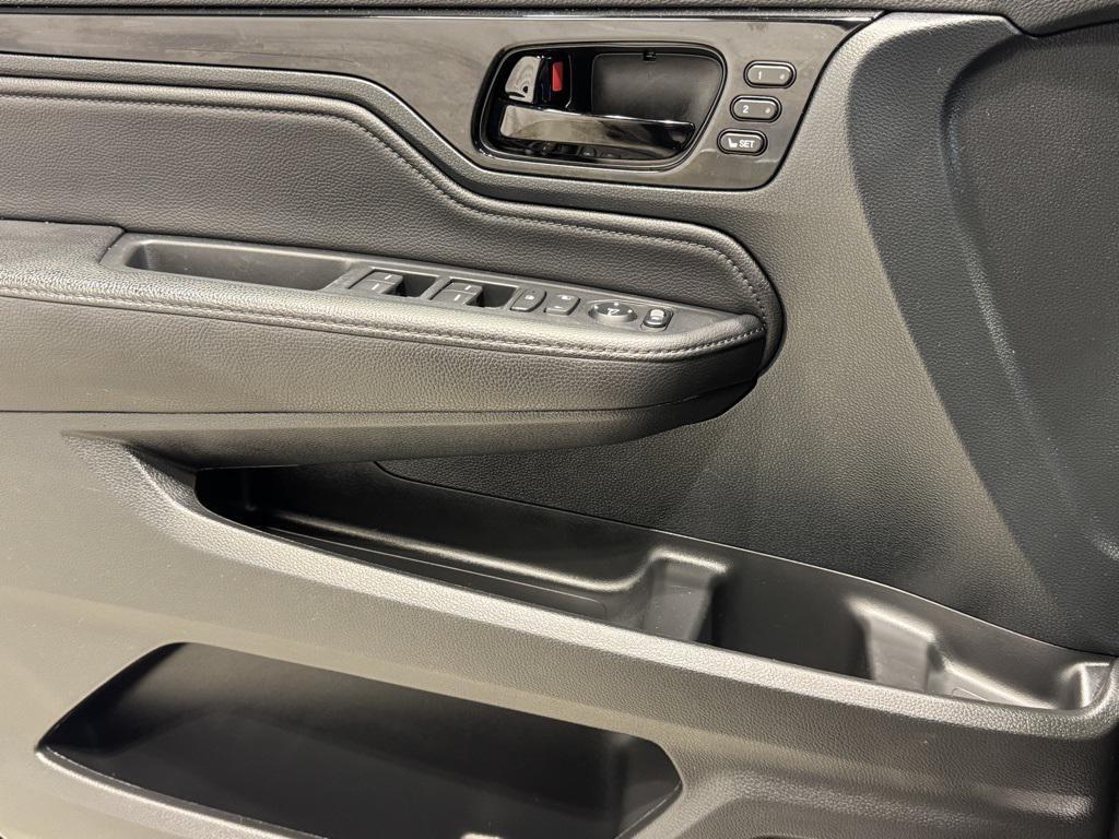 used 2023 Honda Odyssey car, priced at $32,443