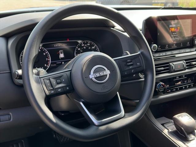 used 2024 Nissan Pathfinder car, priced at $35,945