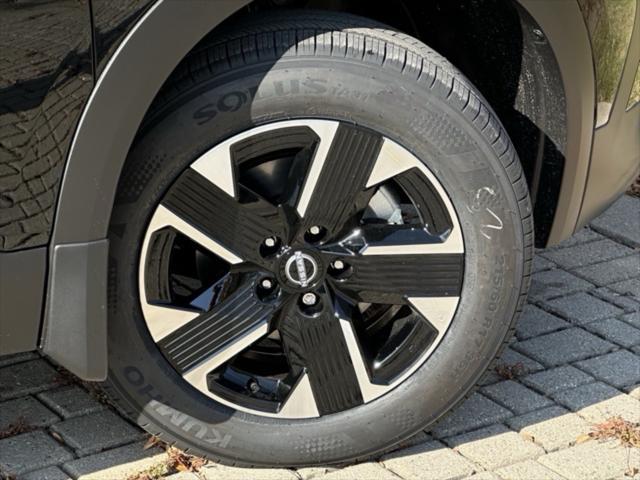 new 2025 Nissan Kicks car, priced at $23,497