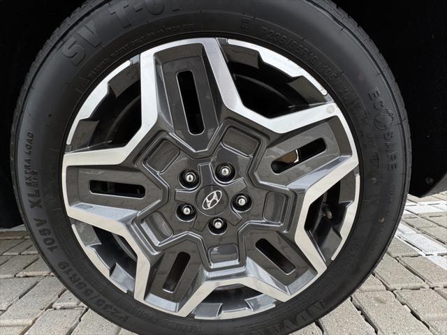 used 2023 Hyundai SANTA FE HEV car, priced at $27,522