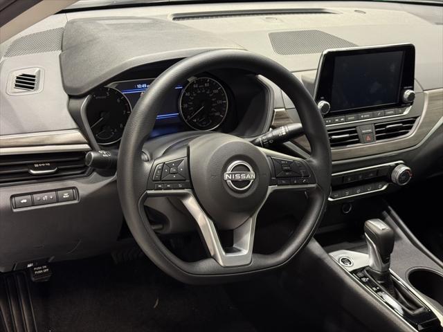 new 2025 Nissan Altima car, priced at $24,997