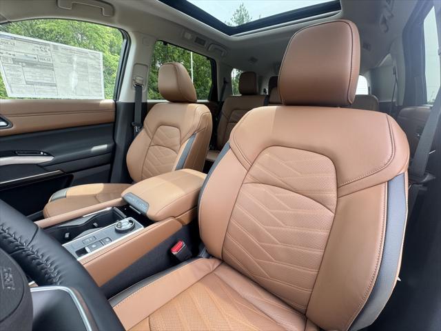 new 2025 Nissan Pathfinder car, priced at $48,597