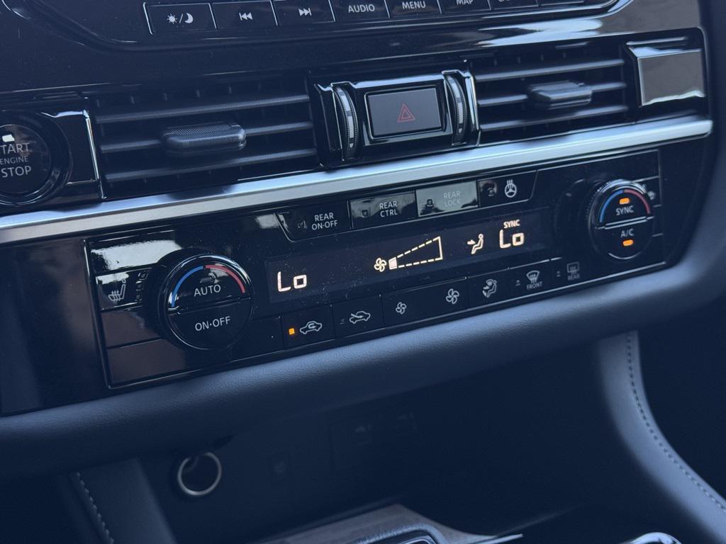 new 2025 Nissan Pathfinder car, priced at $34,497