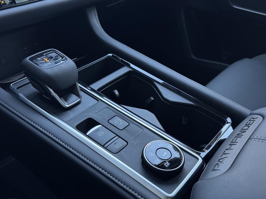 new 2025 Nissan Pathfinder car, priced at $34,497