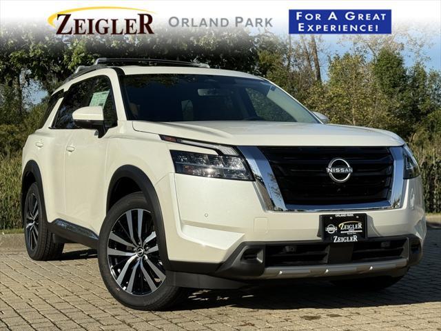 new 2024 Nissan Pathfinder car, priced at $49,497