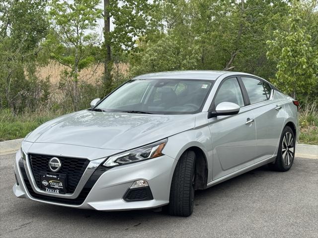 used 2022 Nissan Altima car, priced at $19,169
