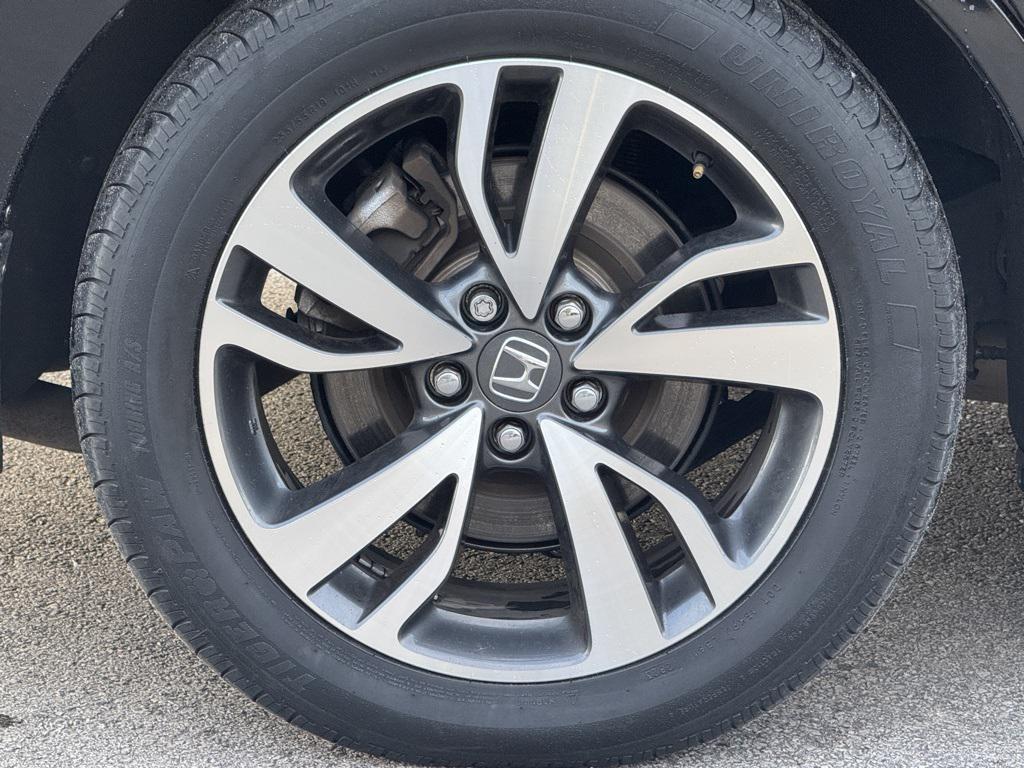 used 2023 Honda Odyssey car, priced at $33,369