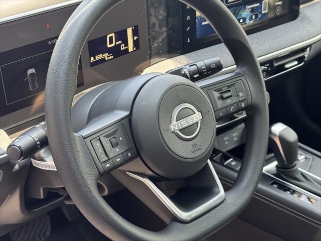 new 2025 Nissan Kicks car, priced at $24,497