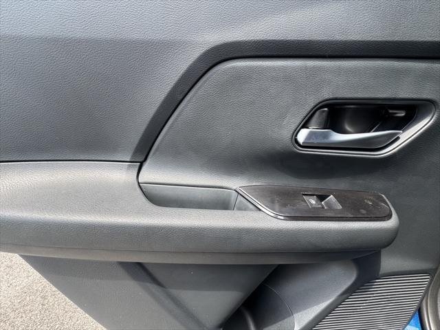 new 2025 Nissan Kicks car, priced at $24,497