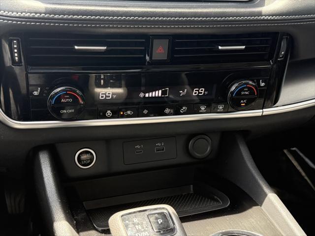 used 2022 Nissan Rogue car, priced at $25,099