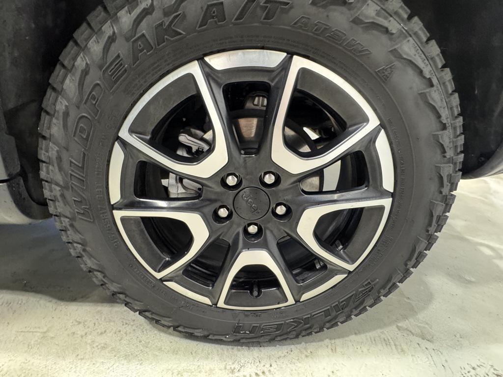 used 2024 Jeep Compass car, priced at $22,999