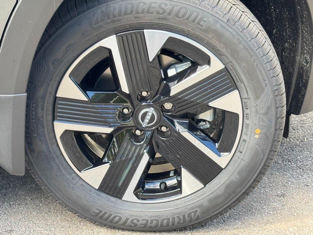 new 2026 Nissan Kicks car, priced at $28,397