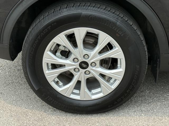 used 2024 Ford Escape car, priced at $21,562