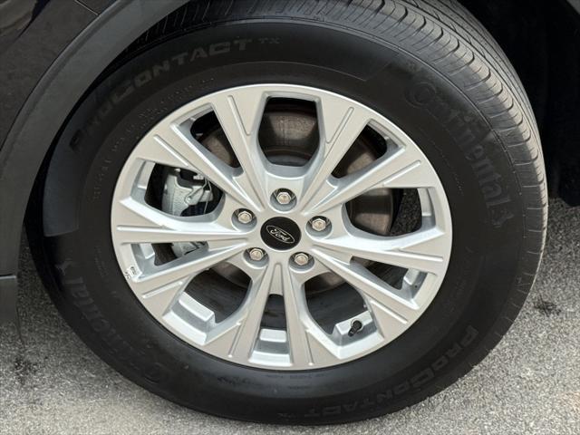 used 2024 Ford Escape car, priced at $21,562