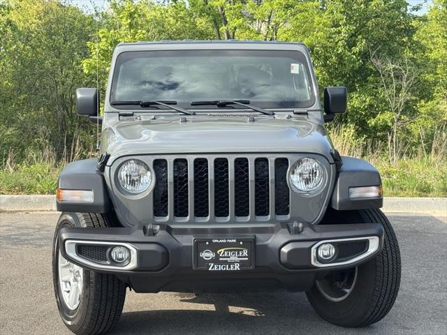 used 2023 Jeep Gladiator car, priced at $31,280
