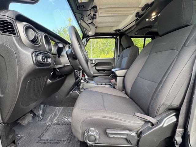 used 2023 Jeep Gladiator car, priced at $31,280