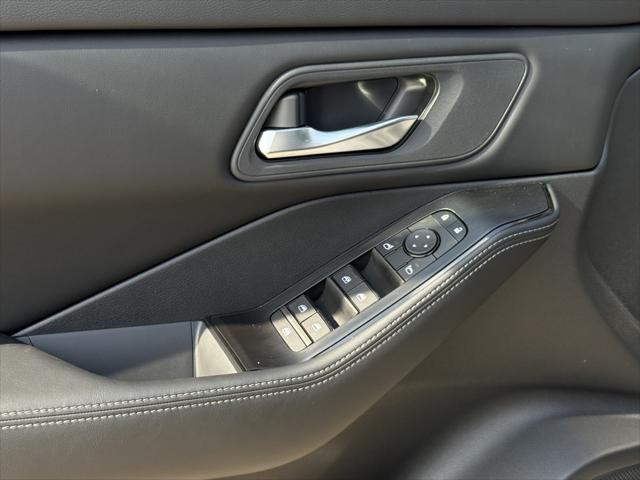 new 2025 Nissan Rogue car, priced at $29,497