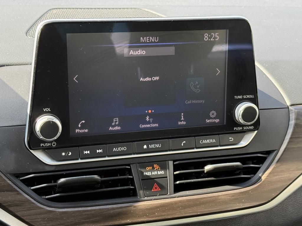 used 2023 Nissan Altima car, priced at $21,806