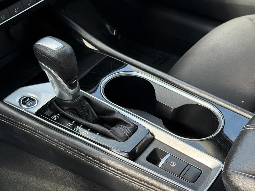 used 2023 Nissan Altima car, priced at $21,806