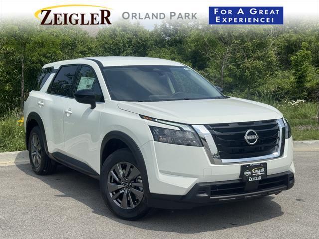 new 2025 Nissan Pathfinder car, priced at $33,997