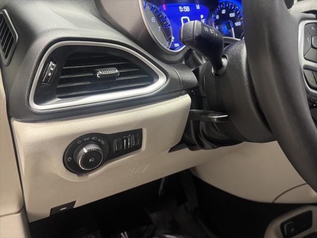 used 2023 Chrysler Pacifica car, priced at $25,514
